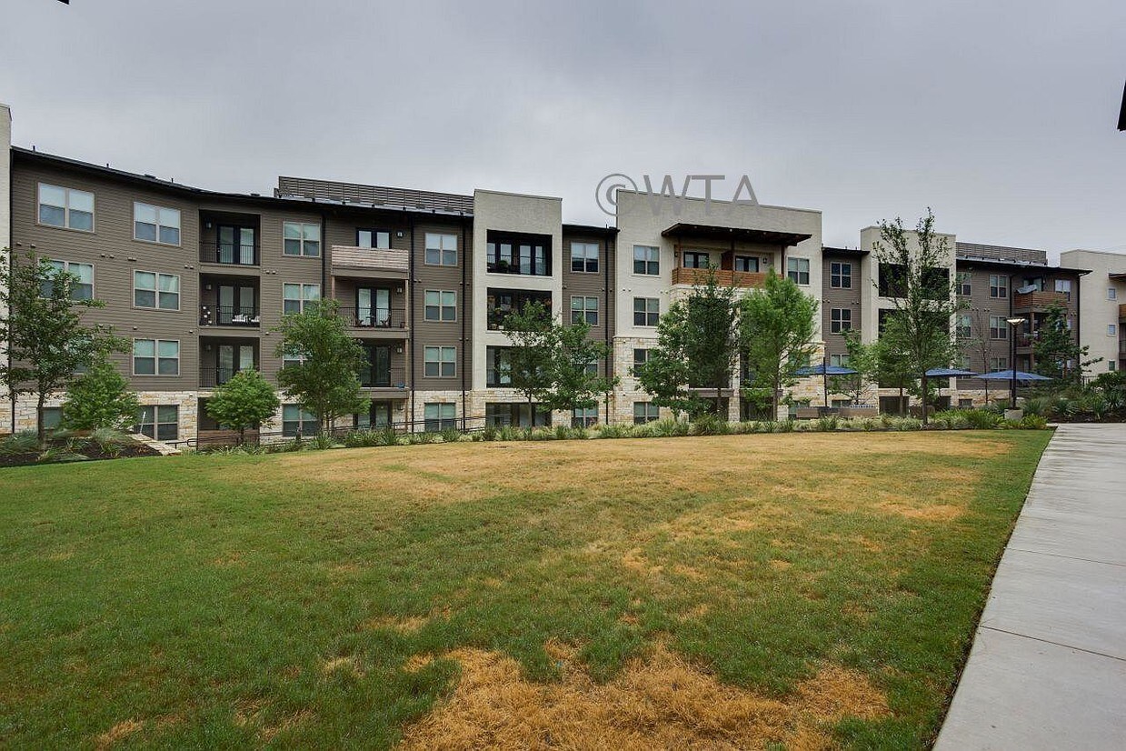 Foto principal - 2 bedroom in San Antonio TX 78257