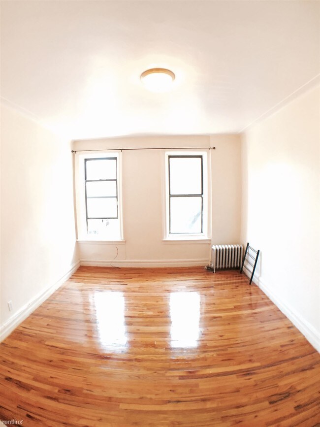 Foto del edificio - 181 Clarkson Ave