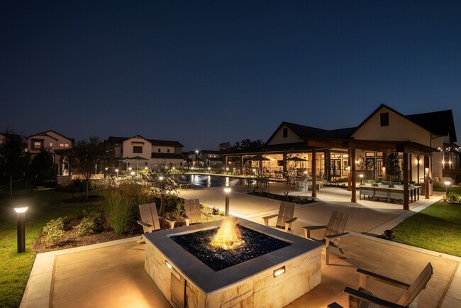 Building Photo - Collection at Boerne