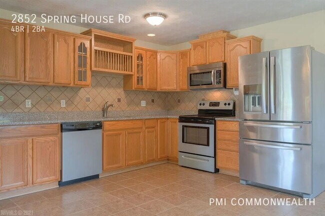 Foto del edificio - 2852 Spring House Rd