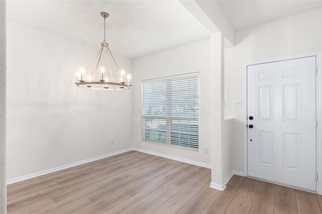 Building Photo - 714 Northridge Terrace Ln