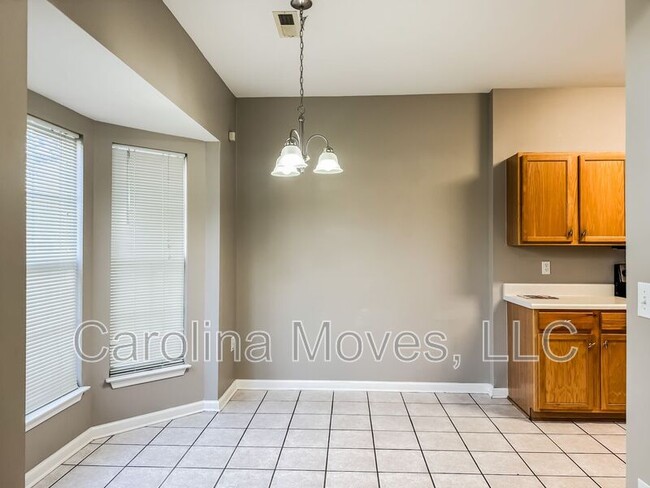 Foto del edificio - 1322 Alexandrite Ln