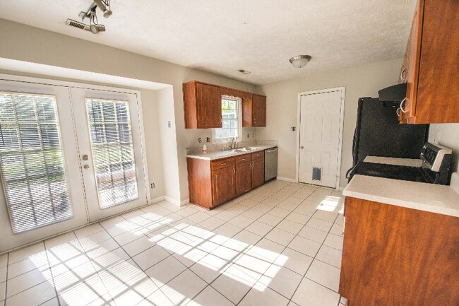 Foto del edificio - 1066 Quailmeadow Dr