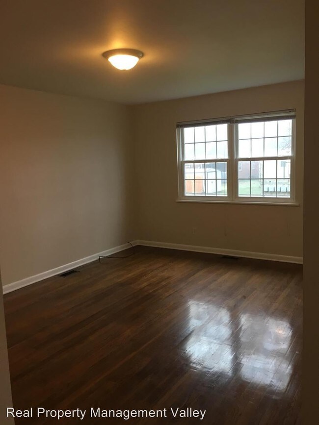 Foto del edificio - 6293 East Dr