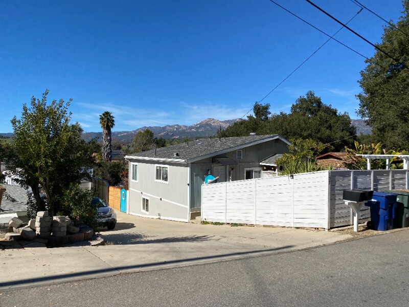 155 Olive St Unit C, Oak View, CA 93022 Room for Rent in Oak View, CA