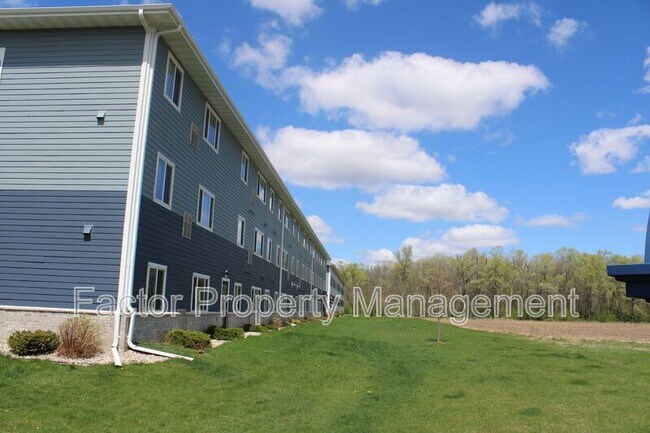 Foto del edificio - 561 S Elk St