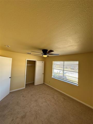 Building Photo - 745 Spring Valley Dr