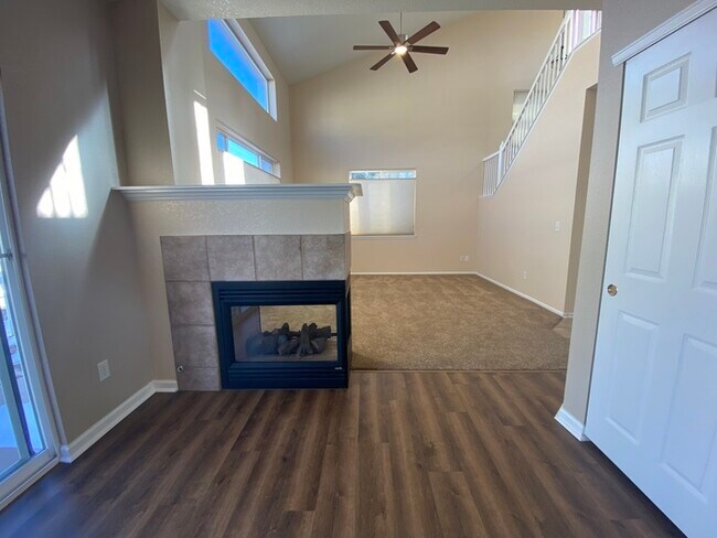 Building Photo - Stunning Home in Thornton