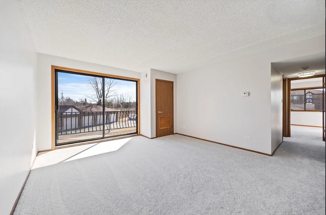 Building Photo - 17525 71st Ct