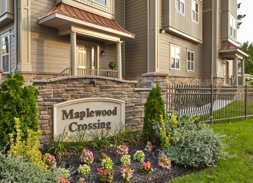 Foto principal - Maplewood Crossing Luxury Apartments