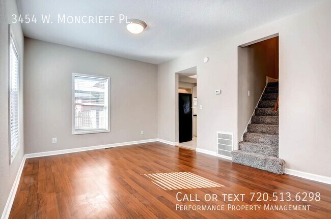 Foto del edificio - 3454 W Moncrieff Pl