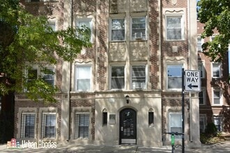 Building Photo - 2824 W Palmer St