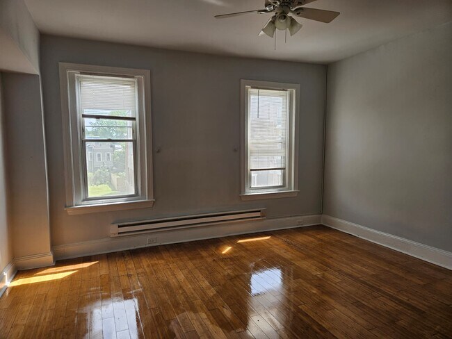 Foto del edificio - 4125 Pennsgrove St