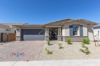 Building Photo - 14250 W Soft Wind Dr
