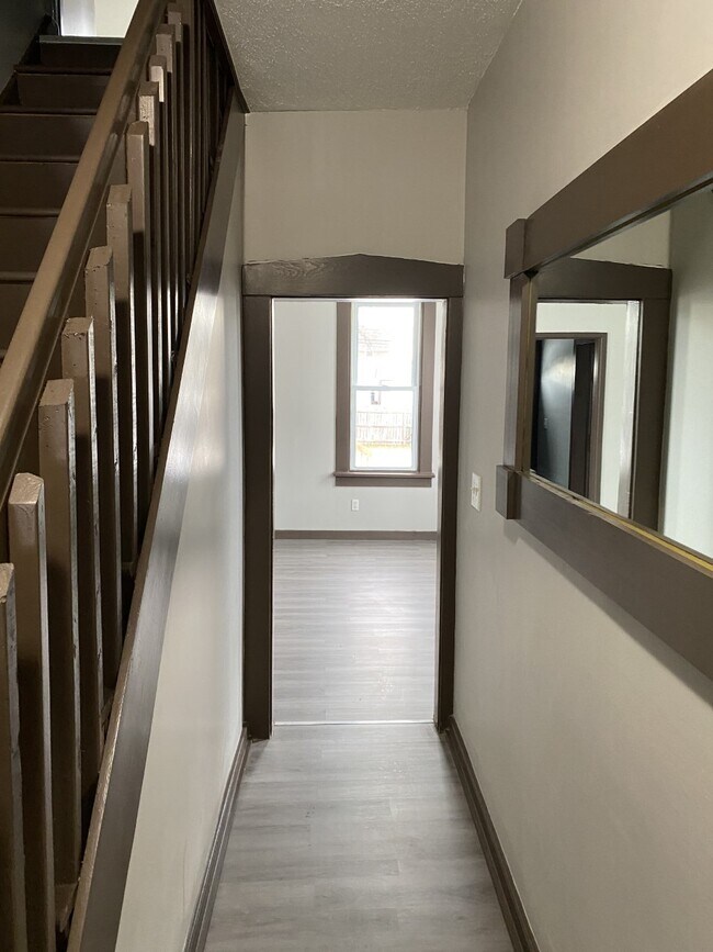 Foto del edificio - 3 BEDROOM 1 BATHROOM HOUSE FOR RENT