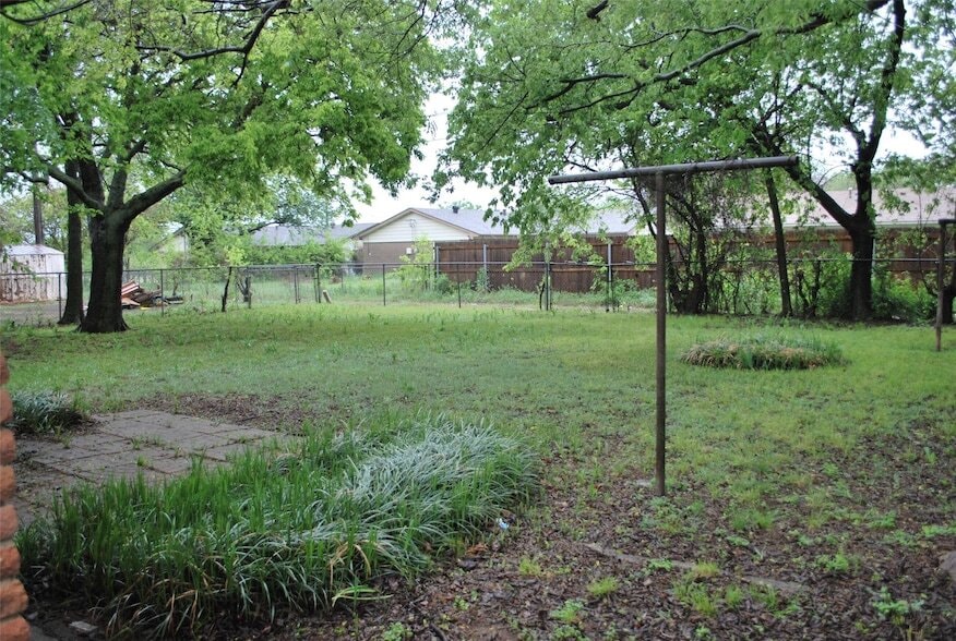 Primary Photo - 3809 Titan Trail