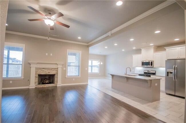 Foto del edificio - 301 Cisterna Dr