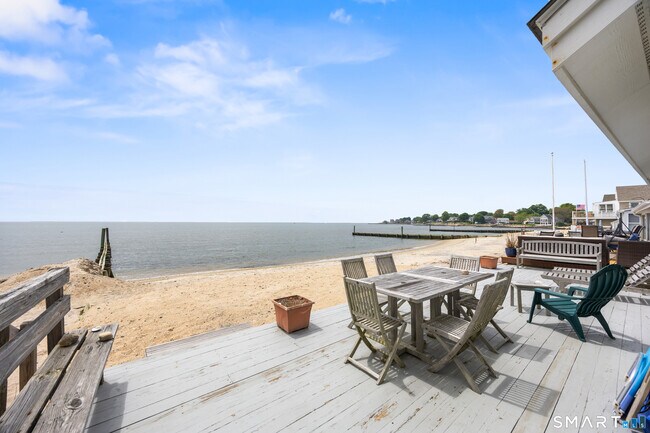 Foto del edificio - 33 Beach Rd W