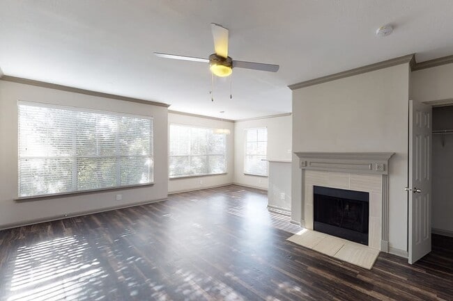 Interior Photo - Bridge at Soco Crossing