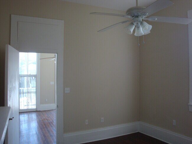 Foto del edificio - 2224 Marigny St
