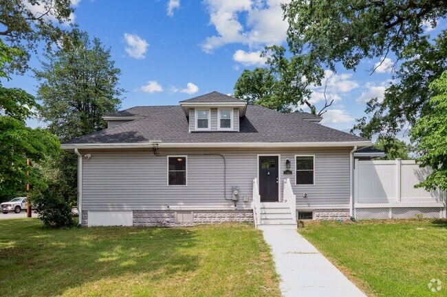 Building Photo - 1462 Virginia Ave