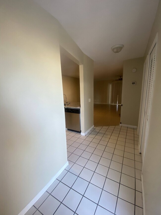 Building Photo - 3556 Forest Branch Dr