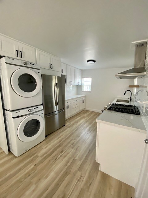 Primary Photo - 2622 Lime Ave