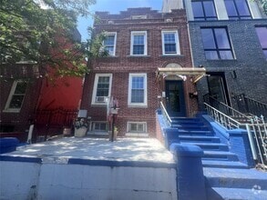 Building Photo - 317 Woodbine St