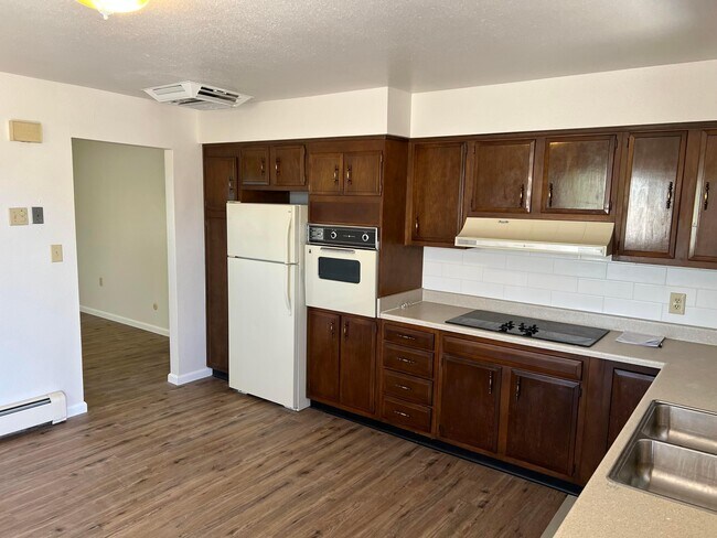 Building Photo - 3717 Alamogordo Dr NW