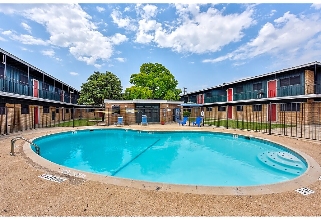 Mission Villas 247 West Dickson Ave San Antonio, TX