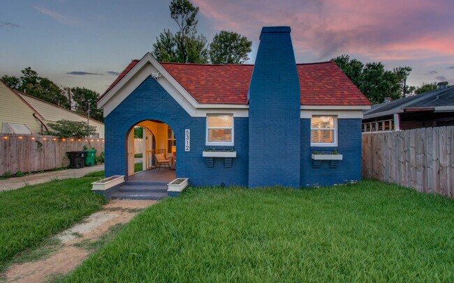 Foto del edificio - 5312 Jefferson St