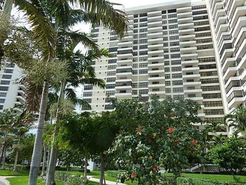 Primary Photo - 600 Three Islands Blvd