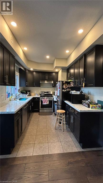 Building Photo - 70 Willowrun Dr