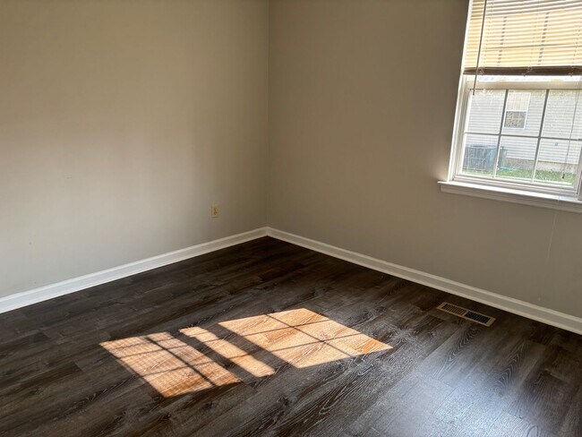 Foto del edificio - 2 Bedroom Duplex