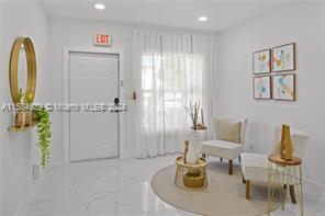 Primary Photo - 1310 SW 76th Ave