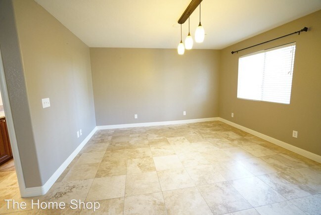 Building Photo - 9824 Via Delores Ave