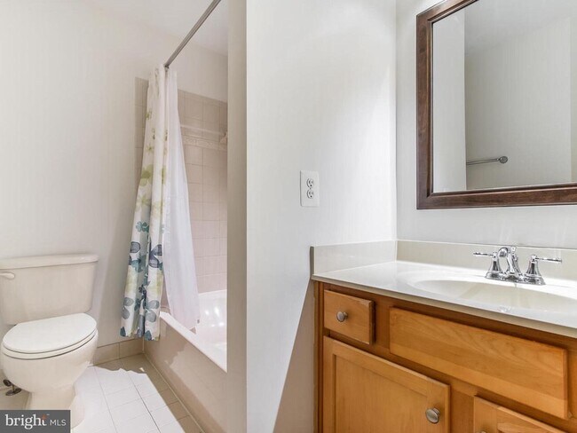 Foto del edificio - 25813 Mews Terrace