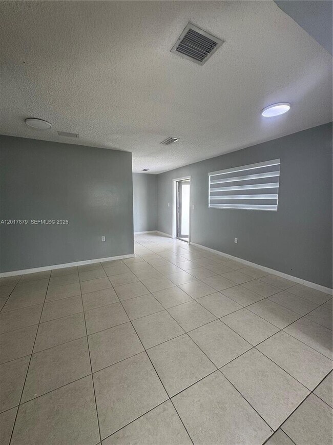 Foto del edificio - 20500 SW 114th Pl