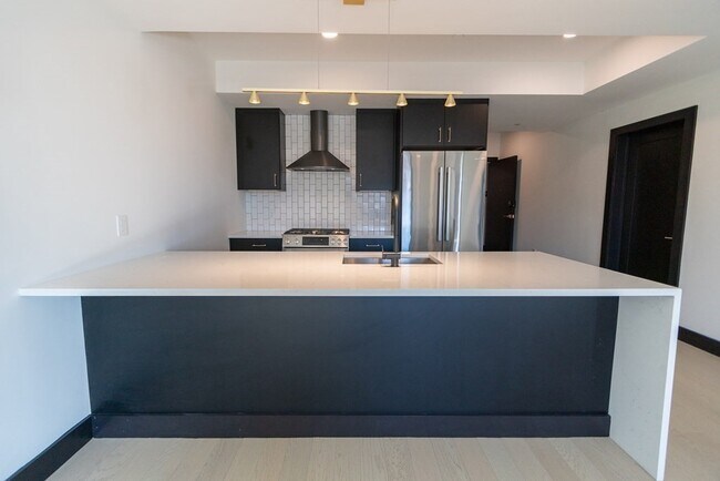 Building Photo - 395 Alewife Brook Pky