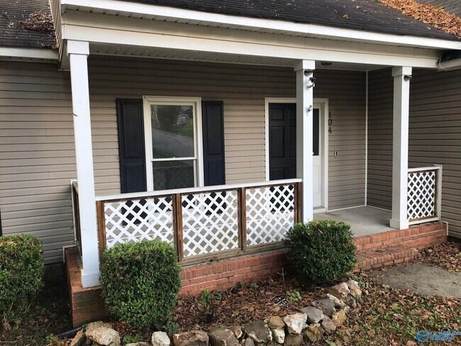 Foto del edificio - 104 Potomac Cir