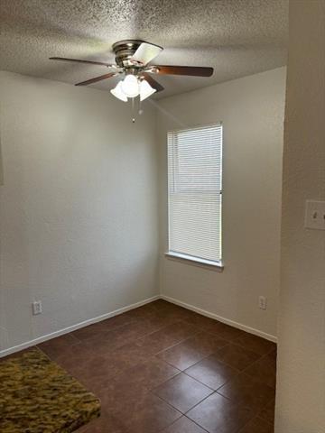 Foto del edificio - 5100 Herrick Ct