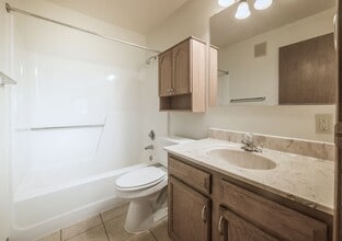 Interior Photo - Bridgewood Estates