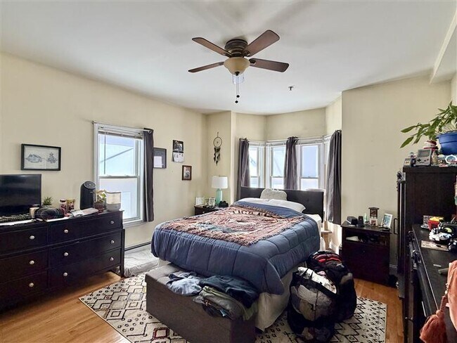 Foto del edificio - 55 Bonair St