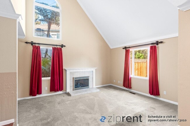 Building Photo - 750 Glenborough Dr