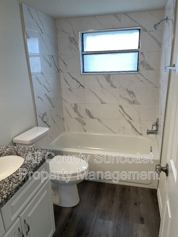 Foto del edificio - 7450 35th St N