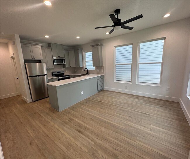Foto del edificio - 5907 Coventry Ln