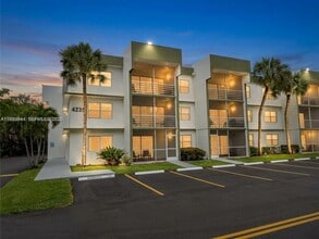 Building Photo - 4235 N University Dr