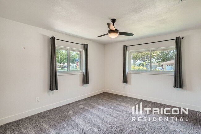 Foto del edificio - 801 Willowbranch Ave