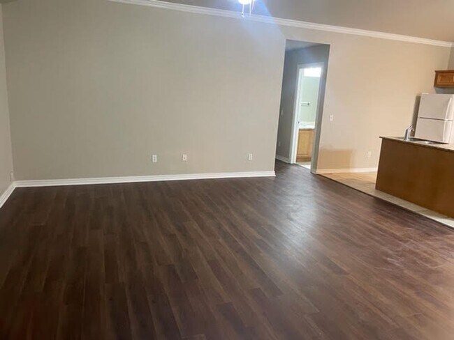 Building Photo - Open House: Thursday, May 2nd from 4:30 pm...