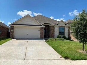 Building Photo - 2305 Mulberry Dr